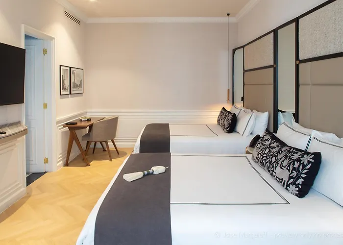 Hotel The Alest 5*